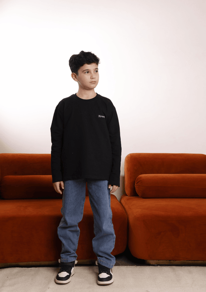 CORE TEE BLACK + STRAIGHT JEANS SET