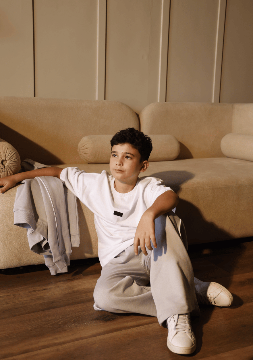 LOGO TEE + CORE JOGGERS GREY SET